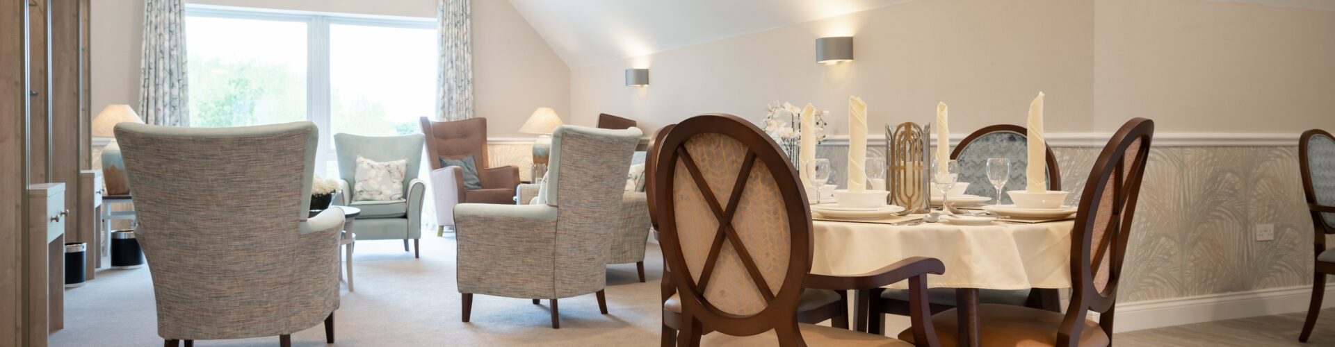Dining room with table and chairs at Elmbrook Court Care Home in Wantage
